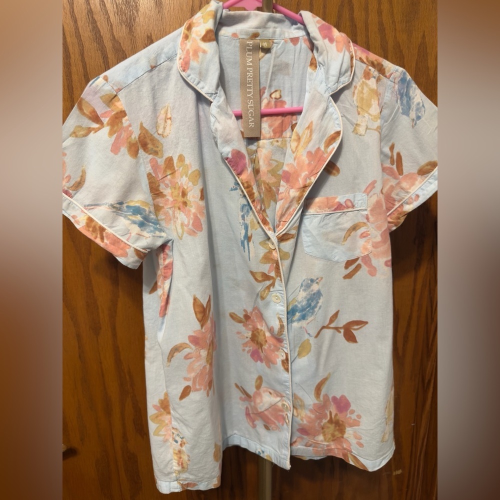 Plum Pretty Sugar Floral Pajama Top Size Medium